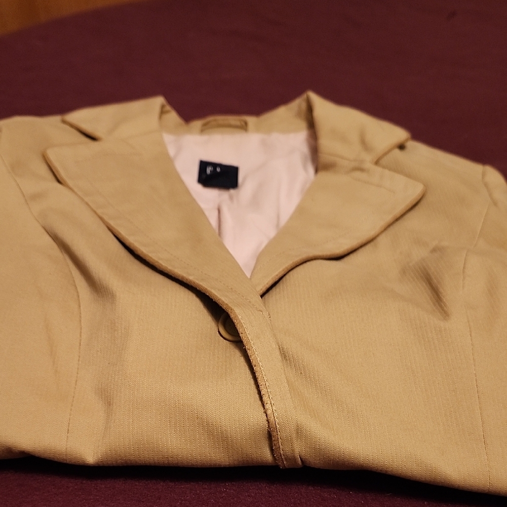 Gap Tan Color Blazer Size 6